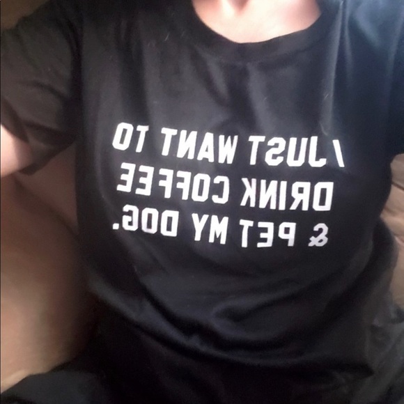 *LAST ONE*🐶 Awesome “ Dog & Coffee” Shirt - Picture 2 of 2